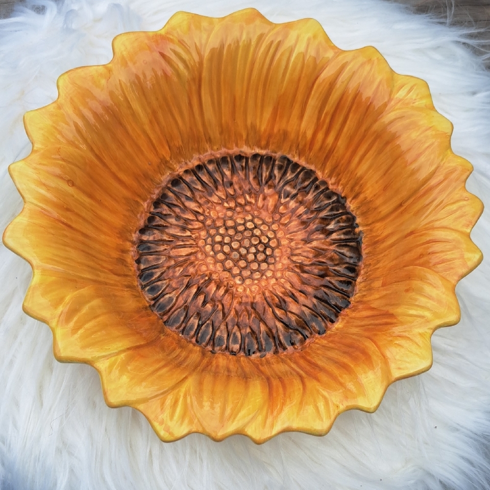 Maxcera Sunflower Ceramic Decorative Serving Bowl Plate